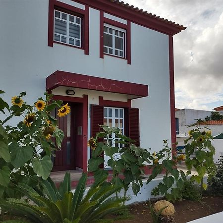 Villa Kai Casa Frente Al Mar Y Completamente Restaurada 圣克鲁什达什弗洛里什 外观 照片